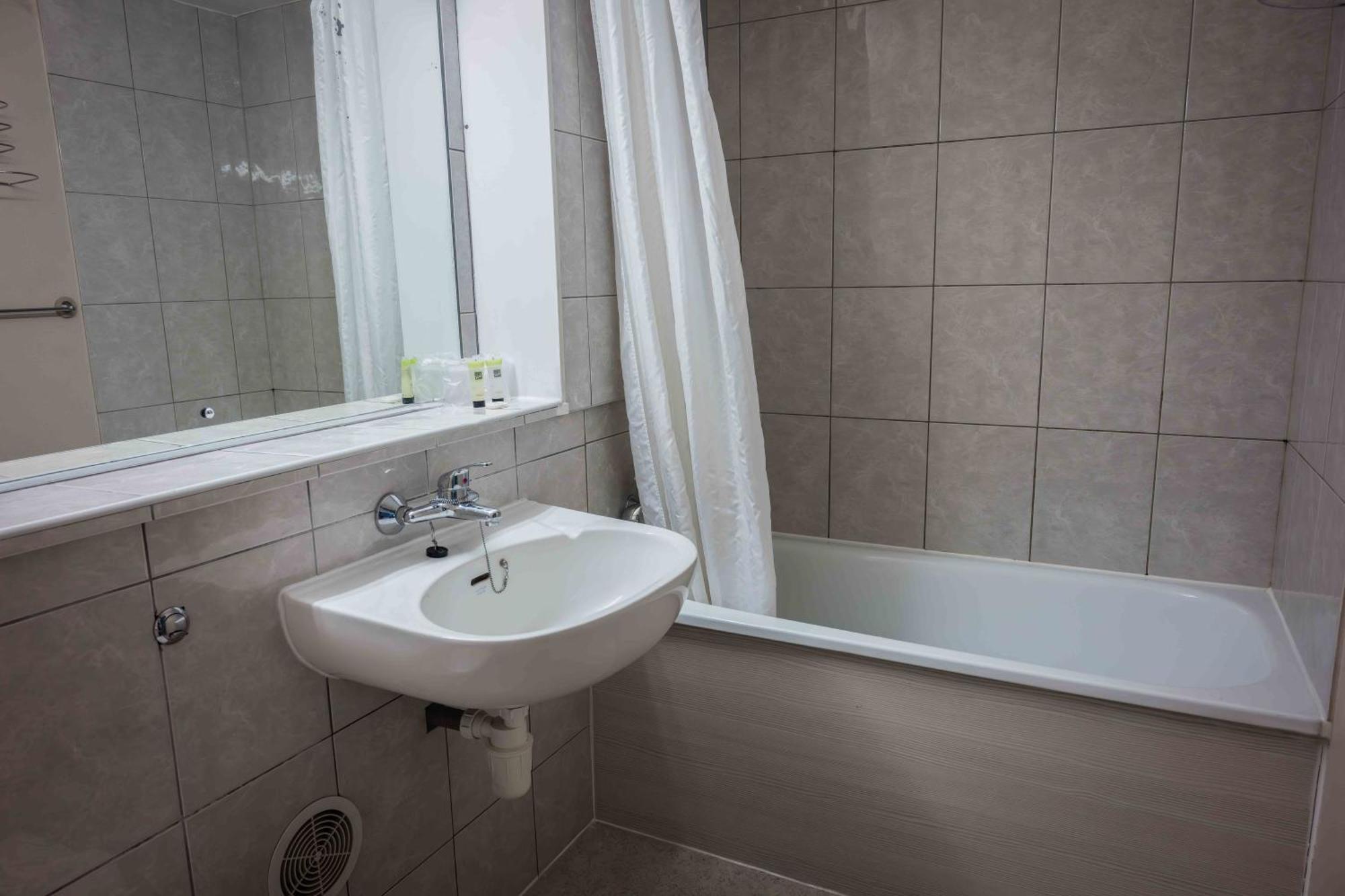 Primelodge Rotherham Hellaby Exteriör bild